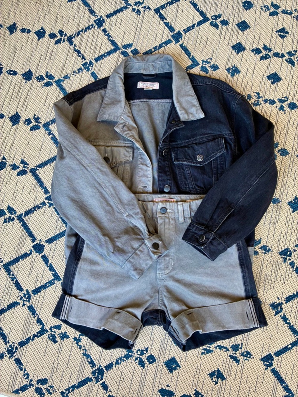 2-Piece Two-Tone GUESS? Jeans Jacket and Jorts Set - M Jkt / 26" Shorts - Picture 3 of 10